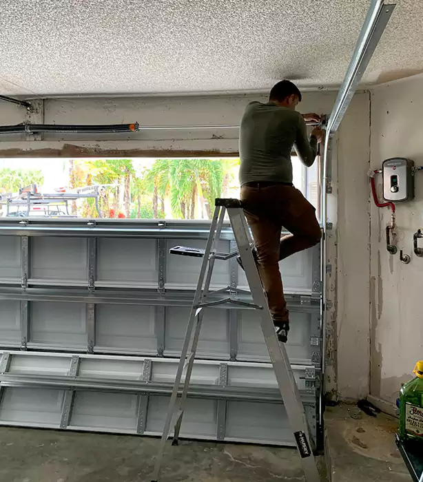 24 Hour Emergency Garage Door Repair in Greeley, CO